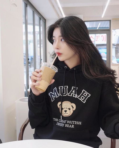 仙女级电眼气质美女,天菜颜值让人恋爱甜美笑容女友力满分