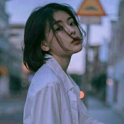 好看的美女短发头像唯美气质美成为别人的可望不可及