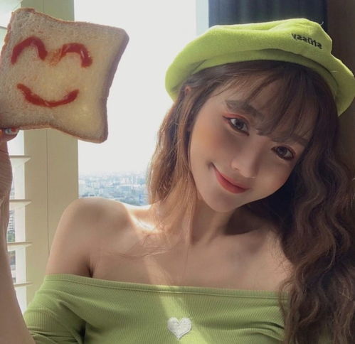 美女love的绿色系头像