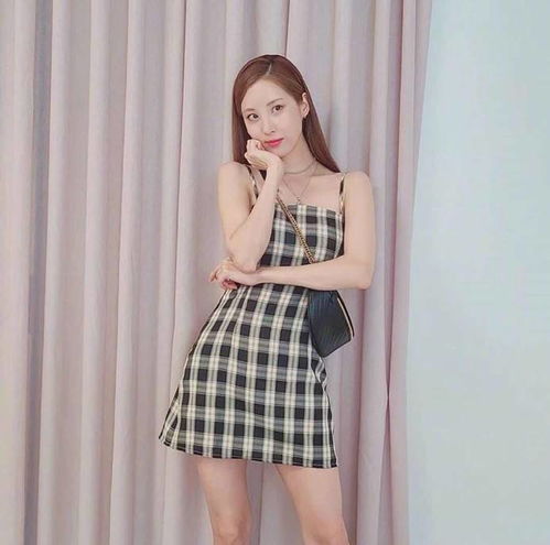 少女时代徐贤30岁了还这么甜美穿格子吊带裙身段超好,气质美人