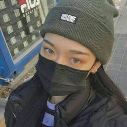 qq女生用的霸气头像戴帽子的你不需要鸡汤你需要巴掌