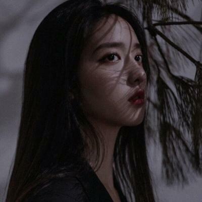 气质疏离的女主播名字两个字清冷美感