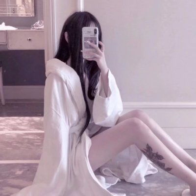 污头像女生全身