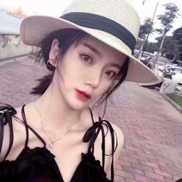 很酷的女生霸气微信头像2021新款式