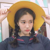 20岁左右的女生头像图片