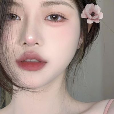 清冷头像女真人驼峰鼻