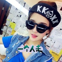 霸气拽女生戴帽子头像女生