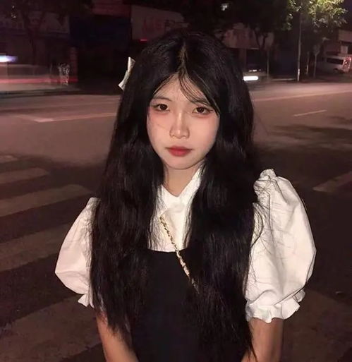 真人女生头像最幸运的是,你做你自己就有人爱你