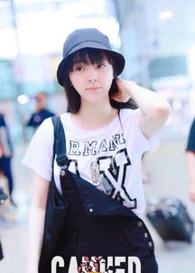 欧阳娜娜又胖了脸圆背宽越长越像她姐姐,录节目截图更一言难尽