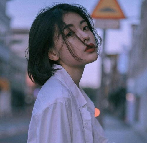 近百张超甜美真人女生头像,你身边小仙女用过没