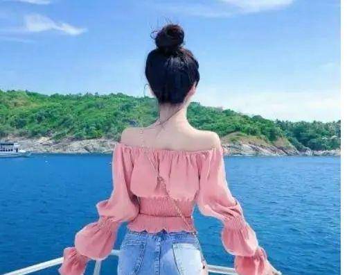 太阳水瓶座女生喜欢上一个人的表现,喜欢水瓶女的男生看过来