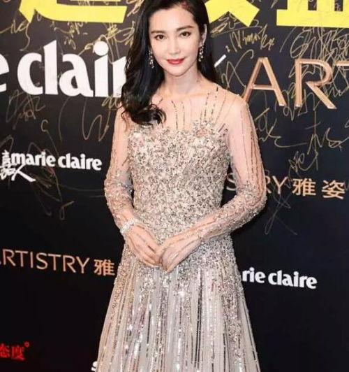 嘉人红毯秀千玺比昨天还帅,杨幂过夏天,李宇春过冬天