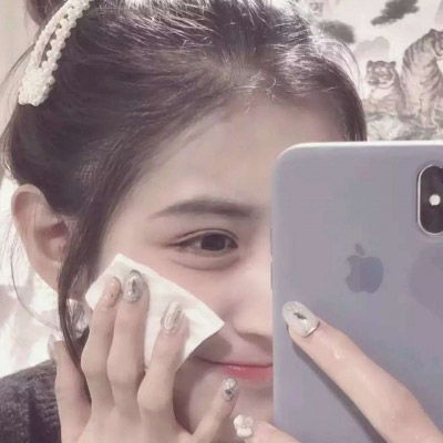 女生头像可爱呆萌妹子堆积如山的情话对谁诉说