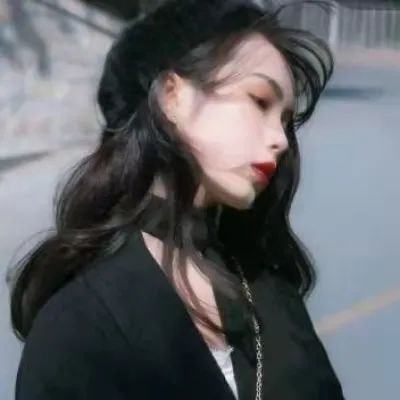 成熟又高冷的文案一