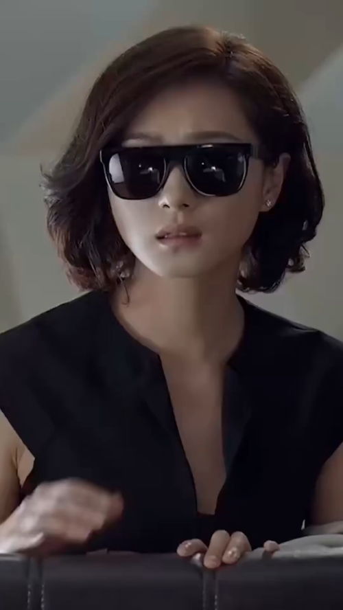 霸气女生气质女神好看的小姐姐