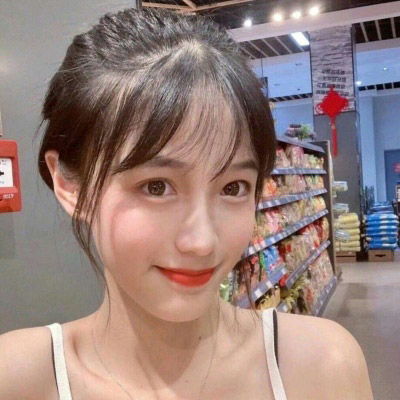微信头像女生气质淡雅显成熟稳重