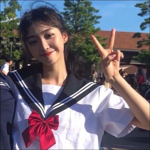 不提曾经,微丧,少女头像,最好的年纪要像彩虹般的迷人
