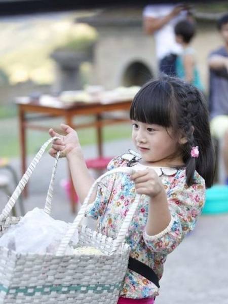 有种尴尬叫女像父,12岁森碟身高出众,犹如和爸爸复制粘贴