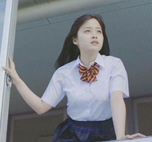 jk制服显高效果一流,部分女生为何还会发愁原来个子高有时也是种困扰