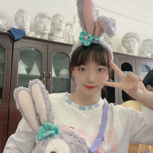 share真人网恋女生头像