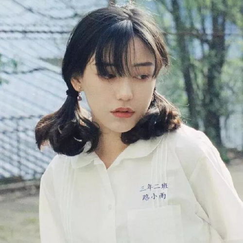 短发女生个性头像