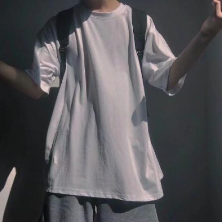低调好看半身控男生头像不露脸潇洒又个性的