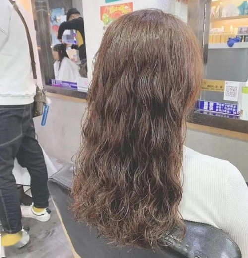 最显脸小发型