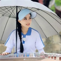 女星防晒有多拼比如景甜拿爽身粉防晒