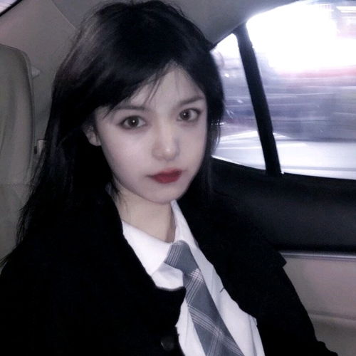 清新文艺女生头像时尚好看女生qq头像