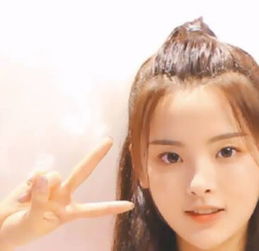 黑转粉女孩杨超越,出身寒门,是这样一步一步到今天的