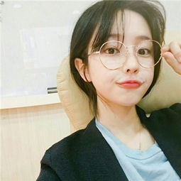 戴眼镜长发头像女生可爱头像大全留起长发做你的新娘