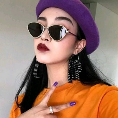 qq头像冷酷女头像
