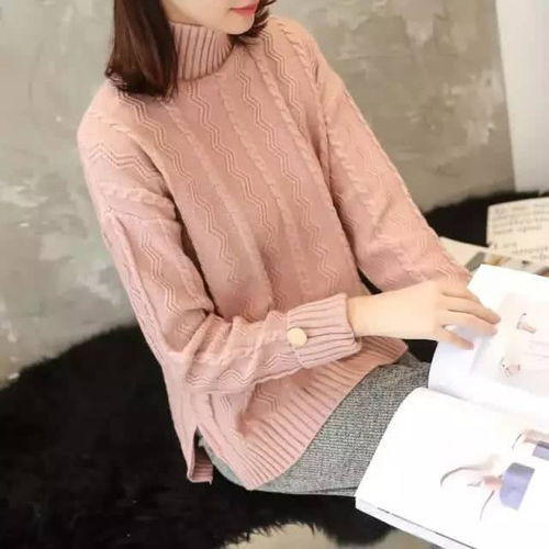 讲真,女人裸色才好看,瞧瞧下图女人,丰而不满,优雅又年轻