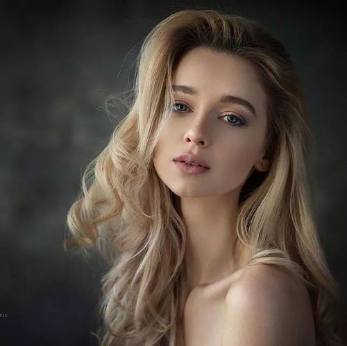 摄影艺术网红美女kurdstan个人主页