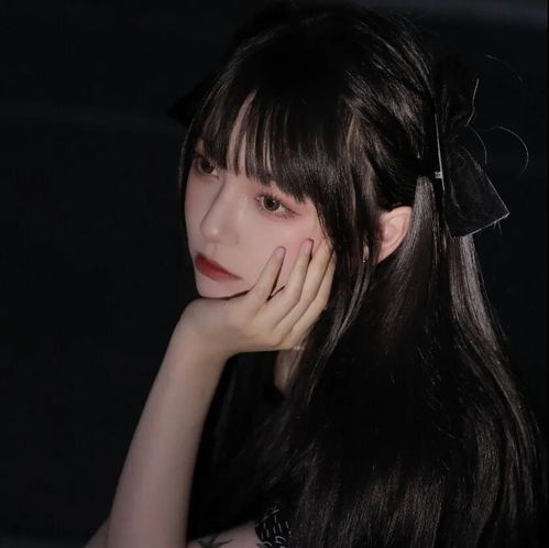 温温柔柔女生头像看得特别特别透彻的句子