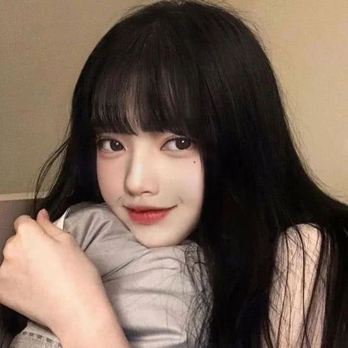 38岁女性朋友常用盐和醋洗头,过了一段时间后,头发有何变化