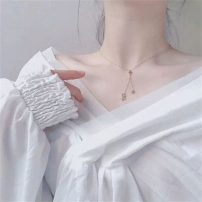 女生露肩露背头像胸贴