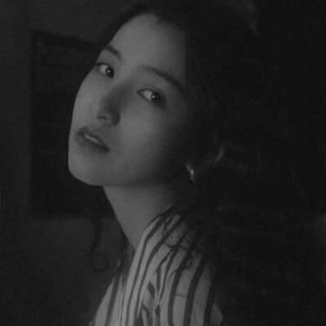 个性超拽的黑白女生头像独一无二单身女生头像霸气十足
