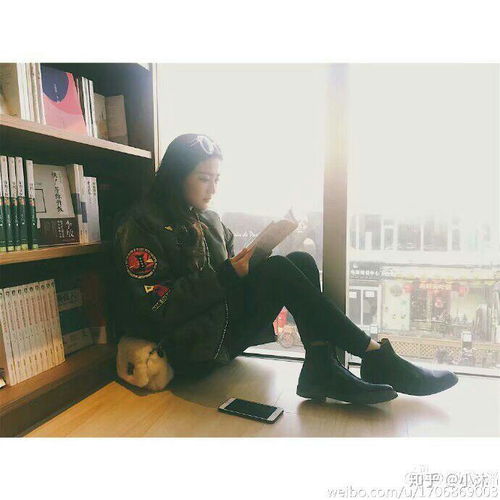 请问有哪些安静看书的女孩子的头像呢