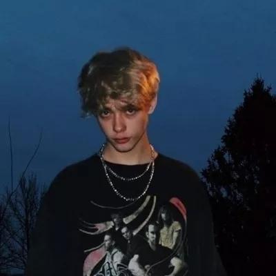 男生头像善良有尺,忍让有度