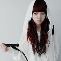 求唯美的长发女生头像