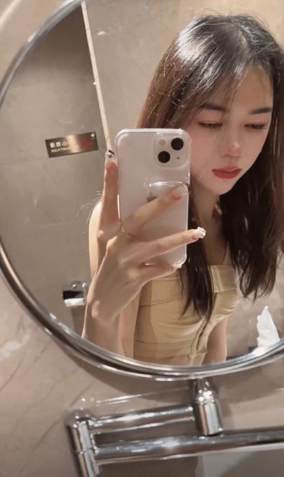 头像女高冷女王范抖音