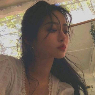 清冷气质女头2020混网高端精致的女头像