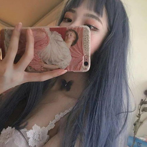 一组很特别的挡脸头像,为你准备好了