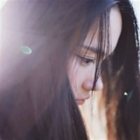 qq短发女生头像,要穿黑色衣服的