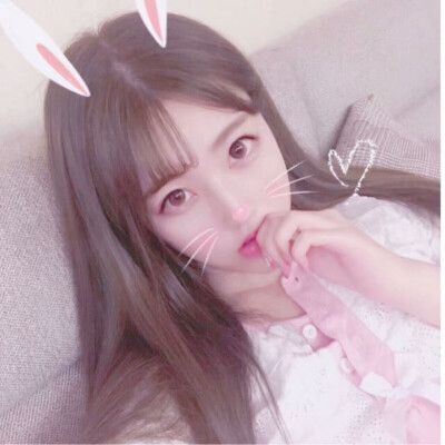 去拥抱陌生,去期待惊喜适合发自拍的可爱文艺短句