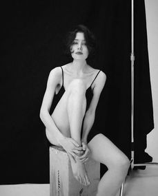 文艺女孩酷起来真撩人高级又优秀的女孩原来都是这么生活的