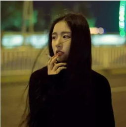 要是喜欢你的女生,才敢这么和你聊天,遇到别放手