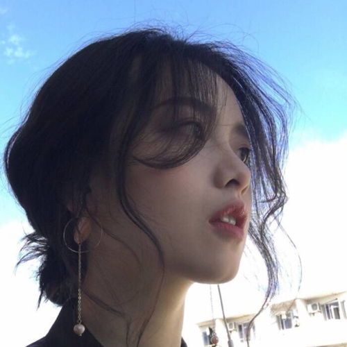 快手头像女生霸气嘴唇感情洁癖