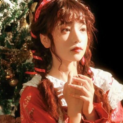 ins新年女生头像,风月都好看,人间也浪漫